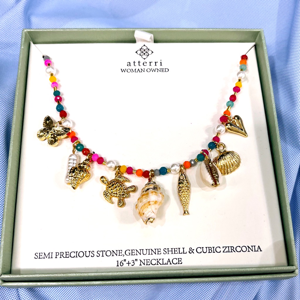 Nwt Atterri Gorgeous Semi Precious Stone Genuine Shell Charm Necklace